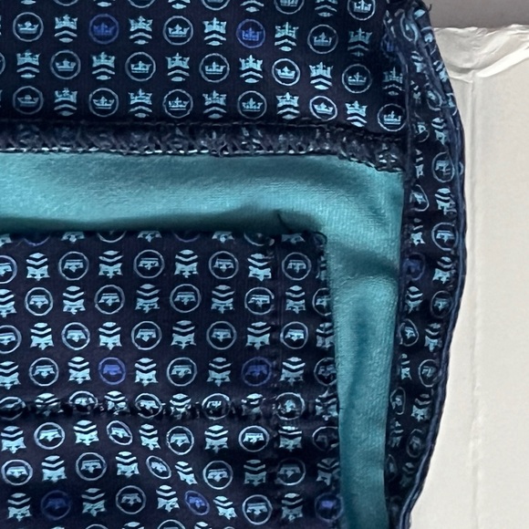 Peter Millar Summer Comfort Mens Size  XL Golf Polo Blue All Over Print Crowns - Picture 5 of 11